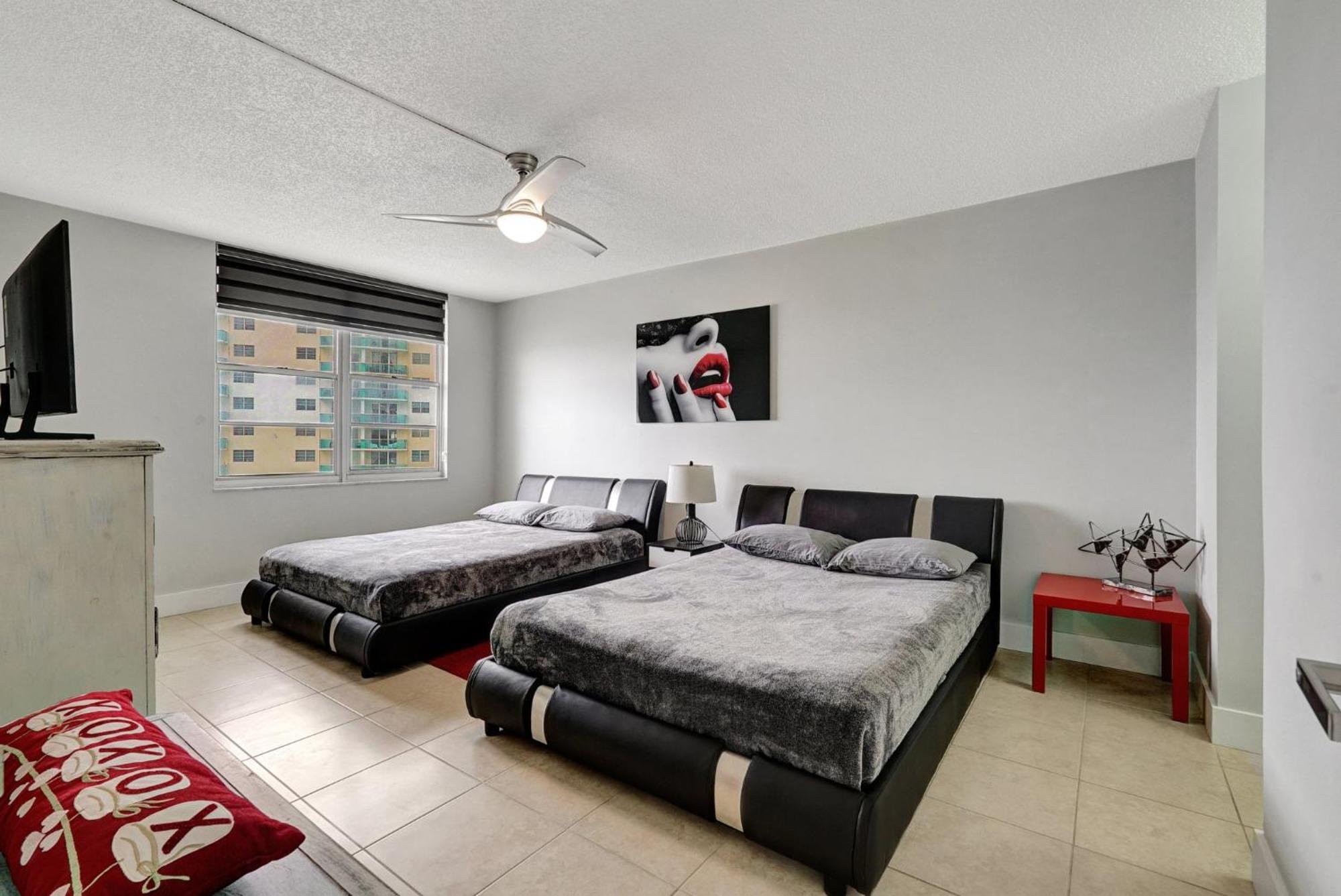 Flip Flop Paradise In Hollywood Florida Exterior foto